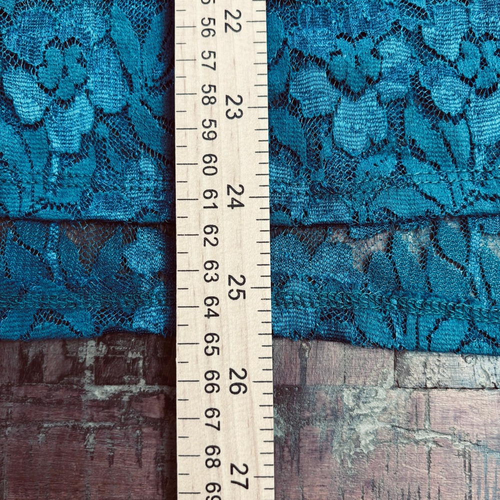 Chloe K Jrs Whimsigoth Boho Lace Sleeveless Teal Floral Sheer Overlay Shell M - Picture 5 of 10